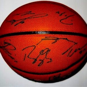 Los Angeles Clippers Team Signed Basketball